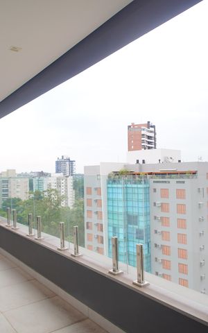 Apartamento à venda com 140m², 3 quartos e 2 vagasvaranda da Suíte 3