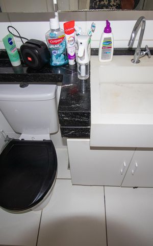Apartamento à venda com 44m², 2 quartos e 1 vaga Apartamento à venda com 44m², 2 quartos e 1 vagaBanheiro