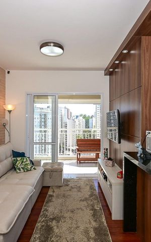 Apartamento à venda com 71m², 2 quartos e 2 vagasSala