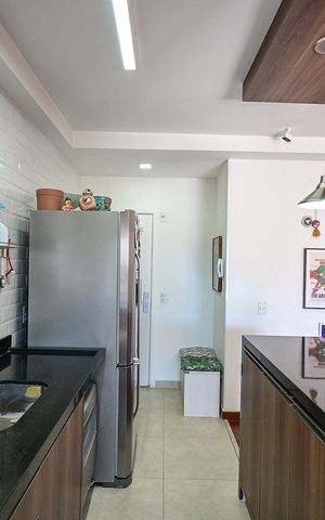 Apartamento à venda com 71m², 2 quartos e 2 vagasCozinha