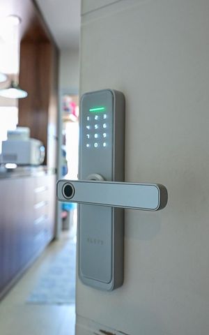 Apartamento à venda com 71m², 2 quartos e 2 vagasFechadura Eletrônica
