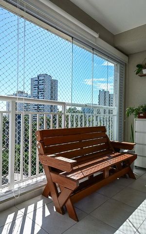 Apartamento à venda com 71m², 2 quartos e 2 vagasVaranda