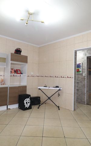 Casa à venda com 125m², 3 quartos e 2 vagasCopa