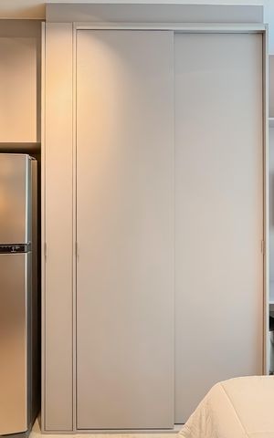 Studio para alugar com 24m², 1 quarto e sem vaga Studio para alugar com 24m², 1 quarto e sem vagaArmários