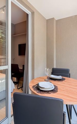 Studio para alugar com 24m², 1 quarto e sem vaga Studio para alugar com 24m², 1 quarto e sem vagaVaranda