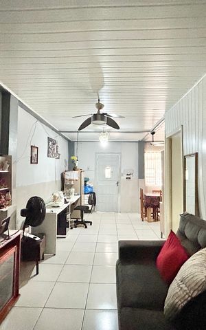 Casa à venda com 360m², 6 quartos e 3 vagasSala