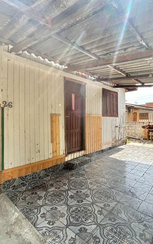 Casa à venda com 360m², 6 quartos e 3 vagasFachada