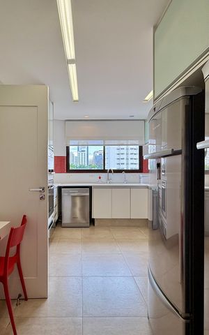 Apartamento à venda com 400m², 3 quartos e 4 vagasCozinha