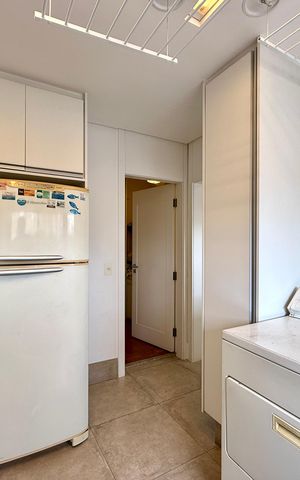 Apartamento à venda com 400m², 3 quartos e 4 vagasÁrea de Serviço