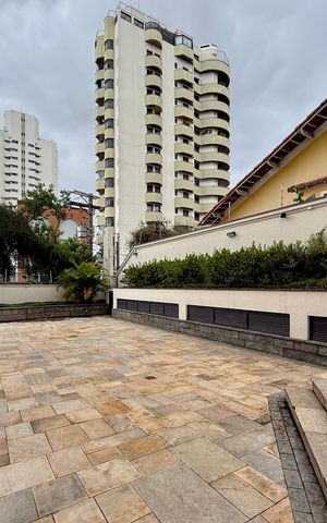Apartamento à venda com 400m², 3 quartos e 4 vagasÁrea comum