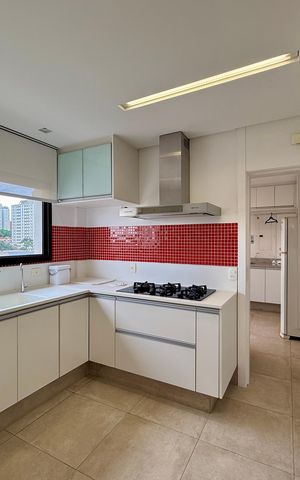 Apartamento à venda com 400m², 3 quartos e 4 vagasCozinha