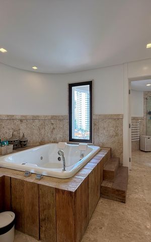 Apartamento à venda com 400m², 3 quartos e 4 vagasBanheiro Suíte 1