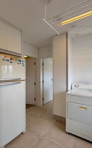 Apartamento à venda com 400m², 3 quartos e 4 vagasÁrea de Serviço