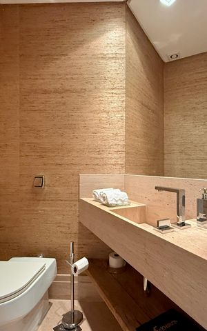 Apartamento à venda com 400m², 3 quartos e 4 vagasLavabo