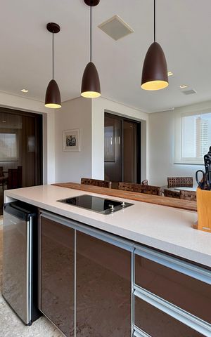 Apartamento à venda com 400m², 3 quartos e 4 vagasVaranda