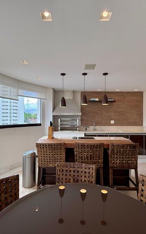 Apartamento à venda com 400m², 3 quartos e 4 vagasVaranda