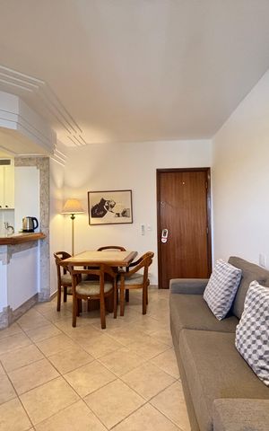 Apartamento à venda com 43m², 1 quarto e 1 vaga Apartamento à venda com 43m², 1 quarto e 1 vagaSala