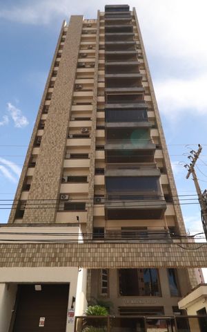 Apartamento para alugar com 264m², 5 quartos e 2 vagasFachada