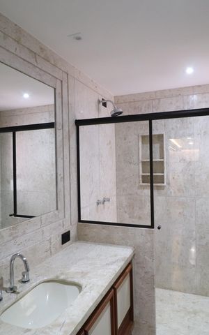Apartamento para alugar com 264m², 5 quartos e 2 vagasBanheiro Social