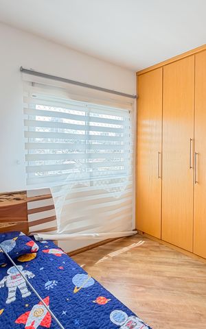 Apartamento à venda com 145m², 3 quartos e 2 vagas Apartamento à venda com 145m², 3 quartos e 2 vagasQuarto 2