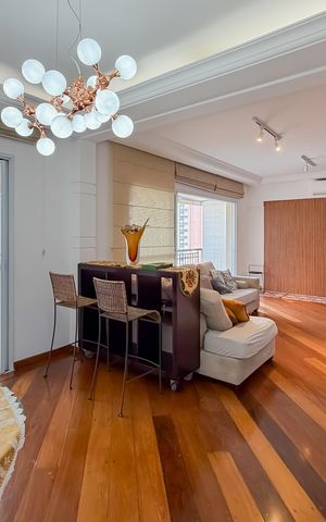 Apartamento à venda com 175m², 3 quartos e 4 vagas Apartamento à venda com 175m², 3 quartos e 4 vagasSala