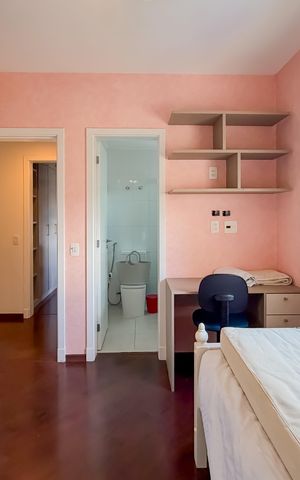Apartamento à venda com 175m², 3 quartos e 4 vagas Apartamento à venda com 175m², 3 quartos e 4 vagasSuíte 1