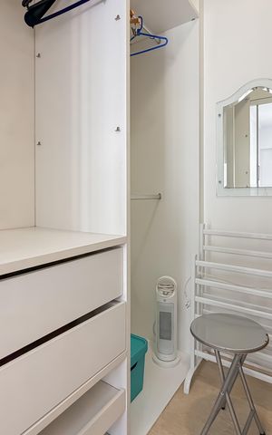 Apartamento à venda com 175m², 3 quartos e 4 vagas Apartamento à venda com 175m², 3 quartos e 4 vagasCloset da Suíte Master