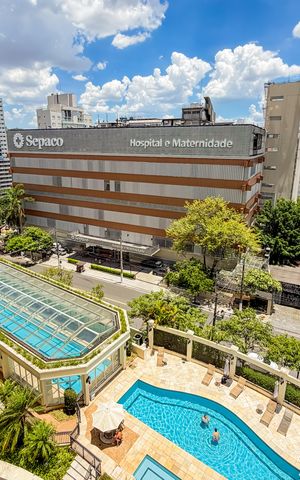 Apartamento à venda com 175m², 3 quartos e 4 vagas Apartamento à venda com 175m², 3 quartos e 4 vagasVista da Suíte 2