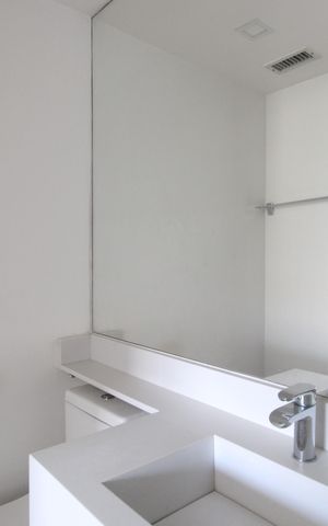Apartamento à venda com 168m², 3 quartos e 2 vagasBanheiro da suíte