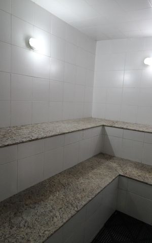 Apartamento à venda com 168m², 3 quartos e 2 vagasÁrea comum - Piscina