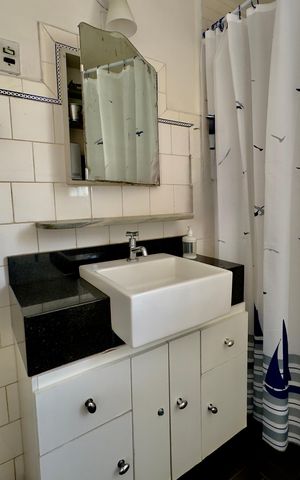 Casa para alugar com 300m², 4 quartos e 4 vagas