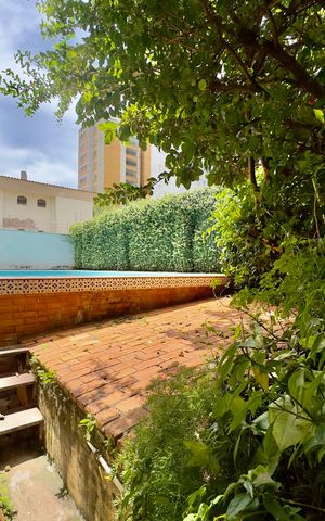 Casa para alugar com 300m², 4 quartos e 4 vagas
