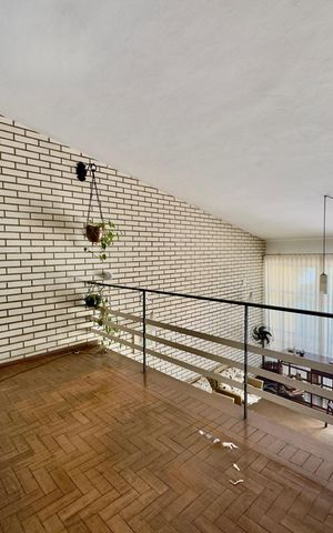Casa para alugar com 300m², 4 quartos e 4 vagas