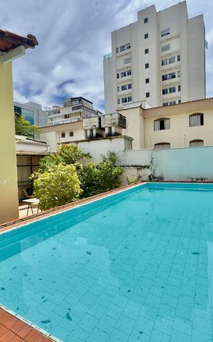 Casa para alugar com 300m², 4 quartos e 4 vagas