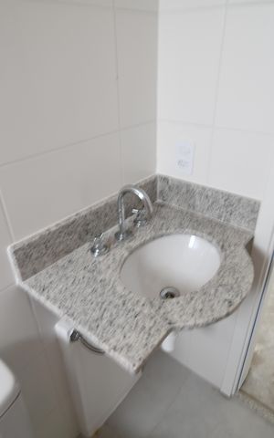 Apartamento para alugar com 66m², 2 quartos e 2 vagasBanheiro Social