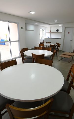 Apartamento para alugar com 66m², 2 quartos e 2 vagasÁrea comum - Salão de festas