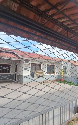 Casa à venda com 80m², 3 quartos e 2 vagas