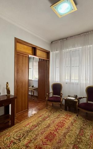 Apartamento à venda com 100m², 3 quartos e sem vaga Apartamento à venda com 100m², 3 quartos e sem vagaSala