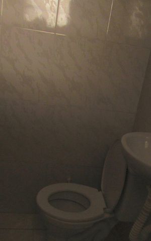 Casa à venda com 450m², 4 quartos e sem vagaBanheiro 1