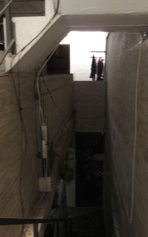 Casa à venda com 450m², 4 quartos e sem vagaÁrea de Serviço 2