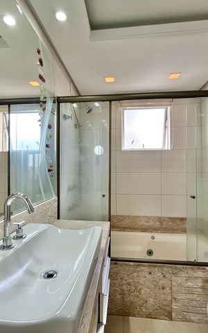 Apartamento à venda com 123m², 3 quartos e 1 vaga