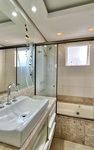 Apartamento à venda com 123m², 3 quartos e 1 vaga