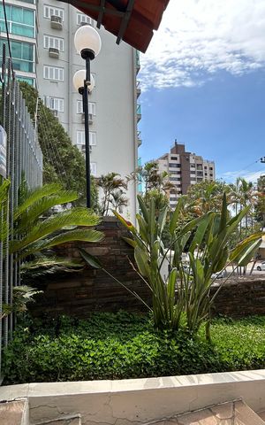 Apartamento à venda com 123m², 3 quartos e 1 vaga Apartamento à venda com 123m², 3 quartos e 1 vagaPlaca