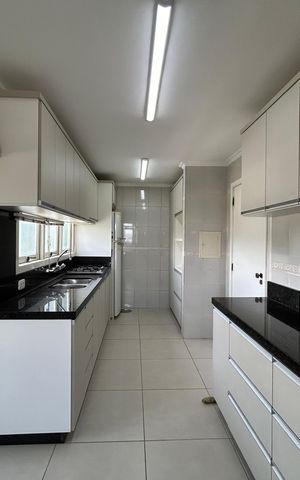 Apartamento à venda com 123m², 3 quartos e 1 vaga