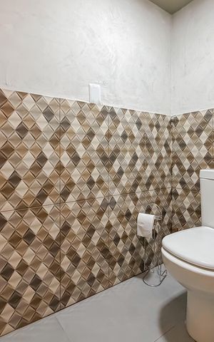 Casa para alugar com 372m², 6 quartos e 7 vagas Casa para alugar com 372m², 6 quartos e 7 vagasGaragem - Banheiros
