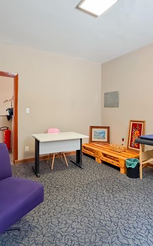 Casa para alugar com 372m², 6 quartos e 7 vagas Casa para alugar com 372m², 6 quartos e 7 vagasQuarto 2
