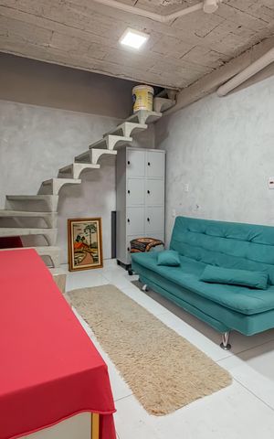 Casa para alugar com 372m², 6 quartos e 7 vagas Casa para alugar com 372m², 6 quartos e 7 vagasEdícula - Suíte