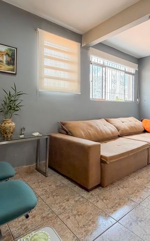 Casa para alugar com 372m², 6 quartos e 7 vagas Casa para alugar com 372m², 6 quartos e 7 vagasSala - Piso Superior
