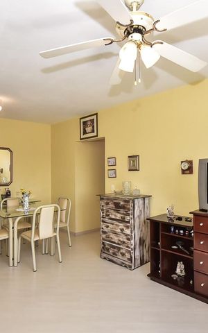 Apartamento para alugar com 92m², 2 quartos e 1 vagaSala
