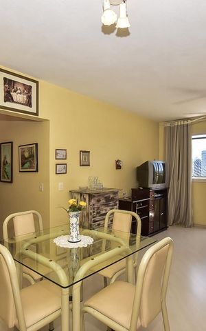Apartamento para alugar com 92m², 2 quartos e 1 vagaSala